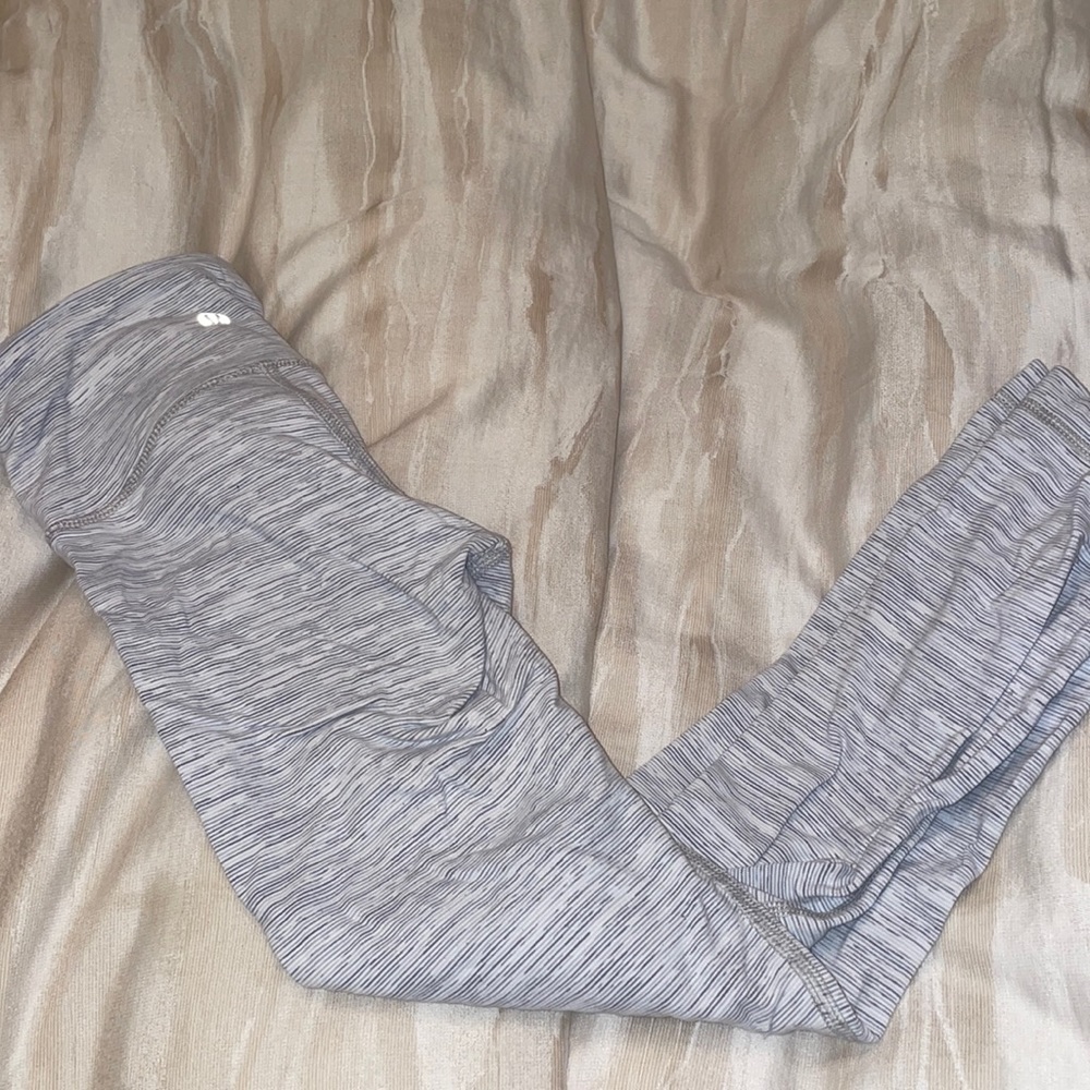 Lululemon wunder under space dye crop